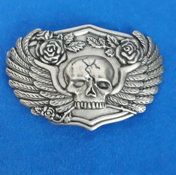 Other - NEW VINTAGE WESTERN FLOWERS SKULL BEIT BUCKLET